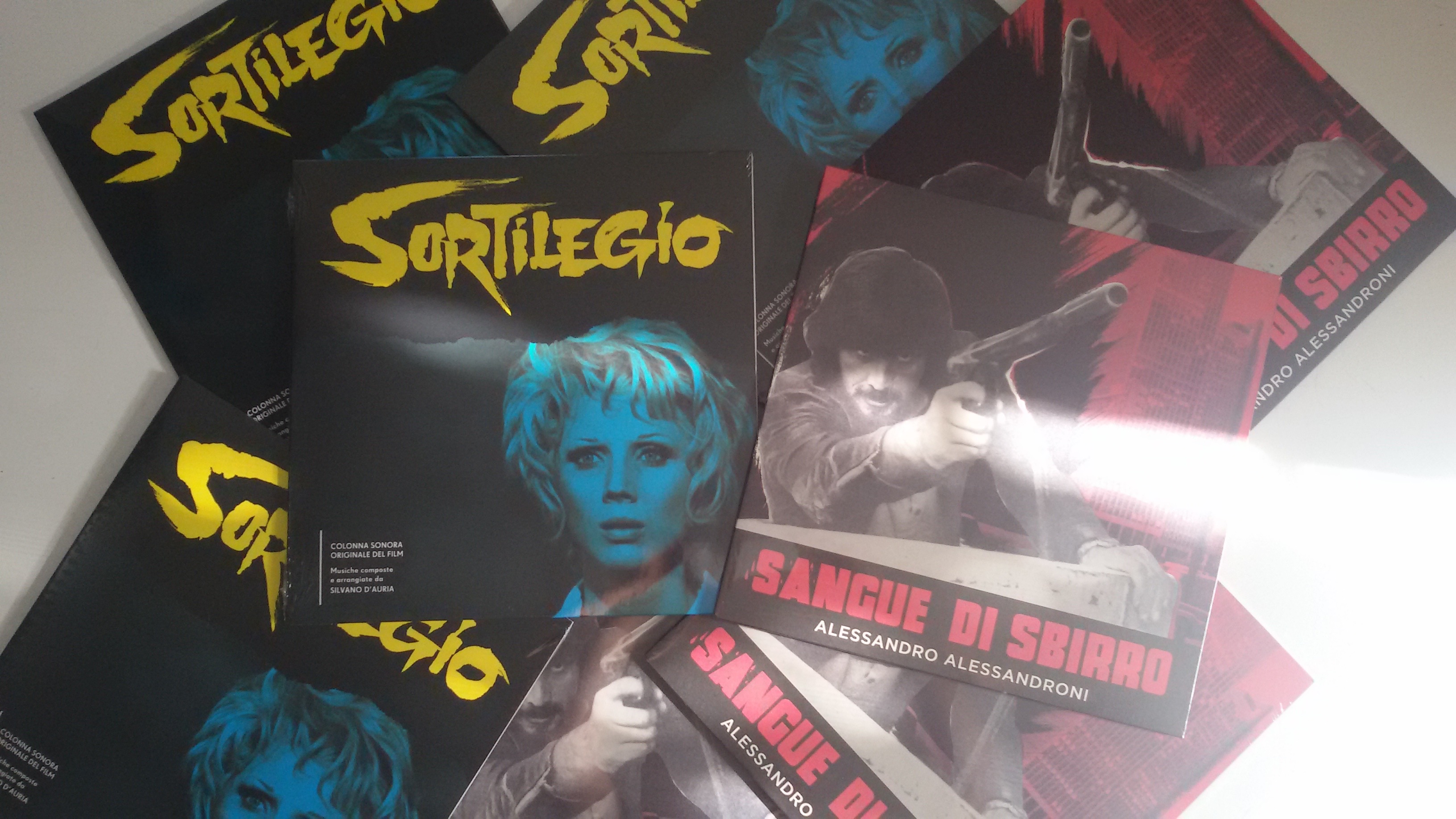 Sortilegio Sangue di Sbirro Four Flies